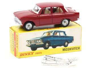Lot 647 - DINKY TOYS (FRANCE) (1)