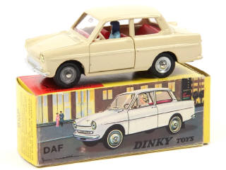 Lot 609 - DINKY TOYS (FRANCE) (1)