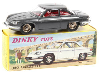 Lot 625 - DINKY TOYS (FRANCE) (1)