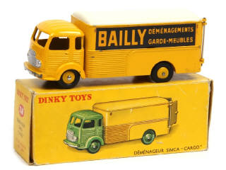 Lot 409 - DINKY TOYS (FRANCE) (1)