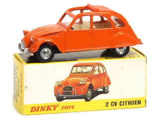 Lot 346 - DINKY TOYS (FRANCE) (1)