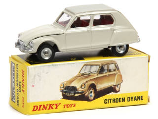 Lot 384 - DINKY TOYS (FRANCE) (1)