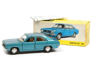 Lot 382 - DINKY TOYS (FRANCE) (1)