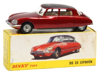 Lot 363 - DINKY TOYS (FRANCE) (1)