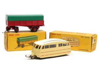 Lot 400 - DINKY TOYS (FRANCE) (2)