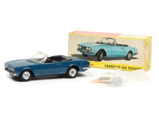 Lot 386 - DINKY TOYS (FRANCE) (1)