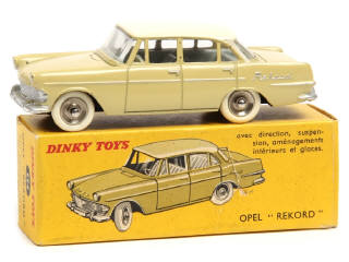 Lot 374 - DINKY TOYS (FRANCE) (1)