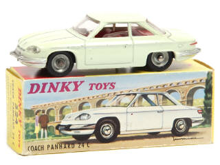 Lot 361 - DINKY TOYS (FRANCE) (1)