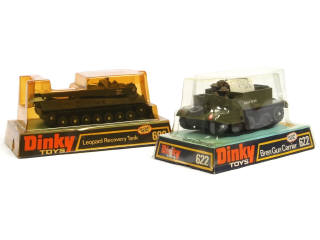 Lot 342 - DINKY TOYS (GB) (2)