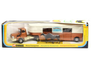 Lot 240 - CORGI TOYS (GB) (1)