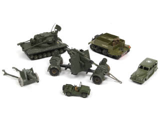 Lot 350 - DINKY TOYS (GB) (6)