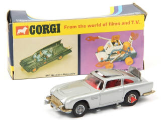 Lot 438 - CORGI TOYS (GB) (1)