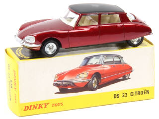 Lot 655 - DINKY TOYS (FRANCE) (1)