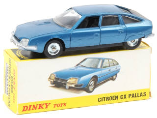 Lot 734 - DINKY TOYS (FRANCE) (1)