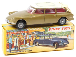Lot 673 - DINKY TOYS (FRANCE) (1)
