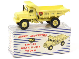 Lot 530 - DINKY TOYS (GB) (1)