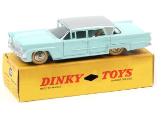 Lot 660 - DINKY TOYS (FRANCE) (1)
