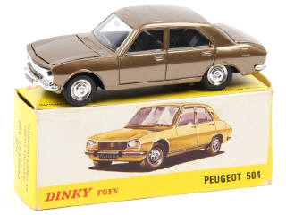 Lot 730 - DINKY TOYS (FRANCE) (1)