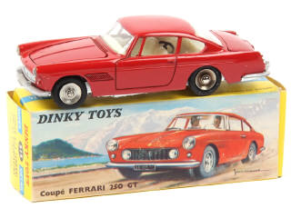 Lot 635 - DINKY TOYS (FRANCE) (1)