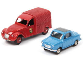 Lot 798 - DINKY TOYS (FRANCE) (2)