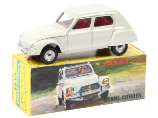 Lot 711 - DINKY TOYS (FRANCE) (1)