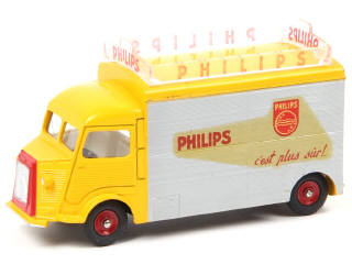 Lot 737 - DINKY TOYS (FRANCE) (1)