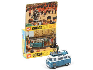 Lot 456 - CORGI TOYS (GB) (1)