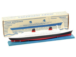 Lot 772 - DINKY TOYS (FRANCE) (1)
