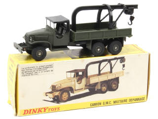 Lot 766 - DINKY TOYS (FRANCE) (1)