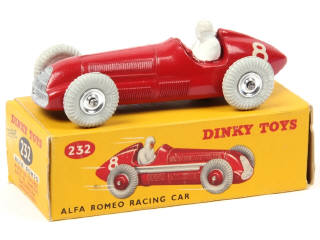 Lot 496 - DINKY TOYS (GB) (1)