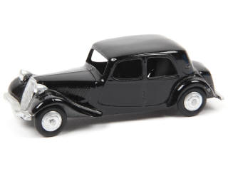 Lot 571 - DINKY TOYS (FRANCE) (1)