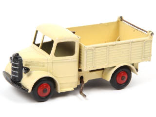 Lot 490 - DINKY TOYS (GB) (1)