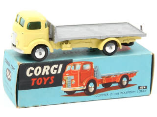 Lot 458 - CORGI TOYS (GB) (1)