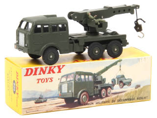 Lot 768 - DINKY TOYS (FRANCE) (1)