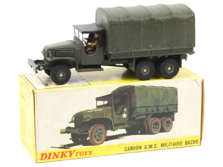 Lot 759 - DINKY TOYS (FRANCE) (1)