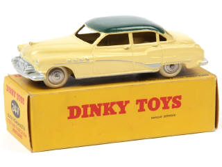 Lot 608 - DINKY TOYS (FRANCE) (1)