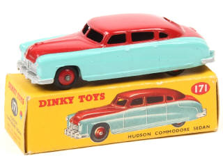 Lot 501 - DINKY TOYS (GB) (1)