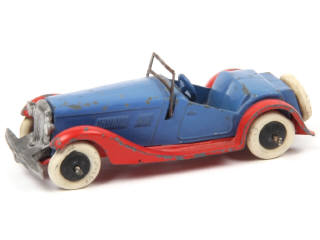 Lot 569 - DINKY TOYS (FRANCE) (1)
