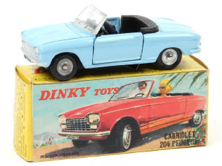 Lot 625 - DINKY TOYS (FRANCE) (1)