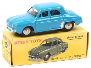 Lot 649 - DINKY TOYS (FRANCE) (1)