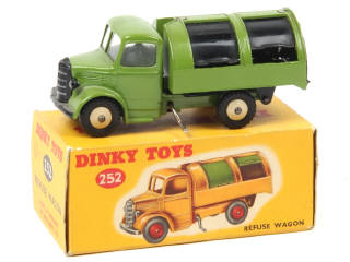 Lot 522 - DINKY TOYS (GB) (1)