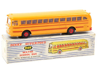 Lot 528 - DINKY TOYS (GB) (1)