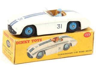 Lot 311 - DINKY TOYS (GB) (1)