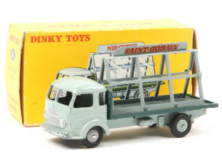 Lot 373 - DINKY TOYS (FRANCE) (1)