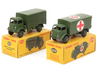 Lot 452 - DINKY TOYS (GB) (2)