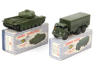 Lot 453 - DINKY TOYS (GB) (2)