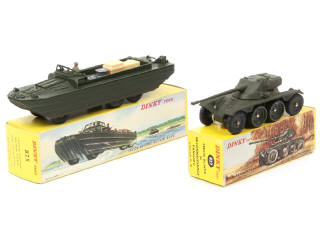 Lot 746 - DINKY TOYS (FRANCE) (2)