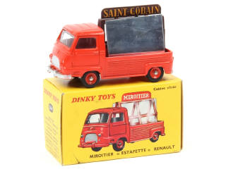 Lot 696 - DINKY TOYS (FRANCE) (1)