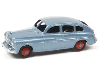 Lot 502 - DINKY TOYS (FRANCE) (1)