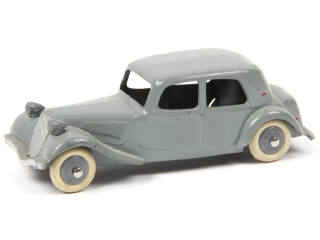 Lot 497 - DINKY TOYS (FRANCE) (1)